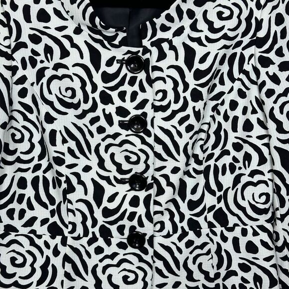 Kim Rogers Blazer. Size: 10 - Picture 3 of 7